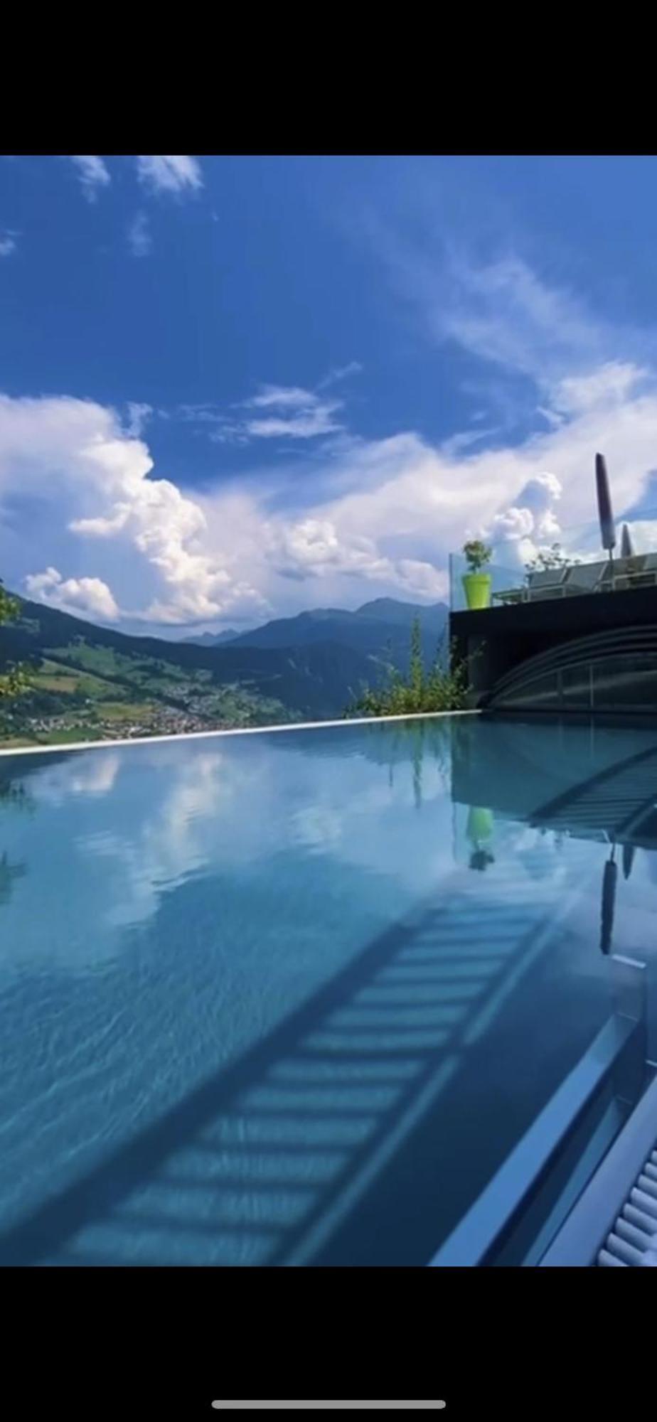 Alpine Retreat 2 *